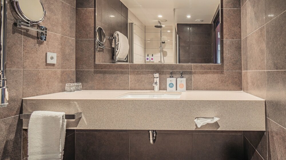 Фото 91792341923