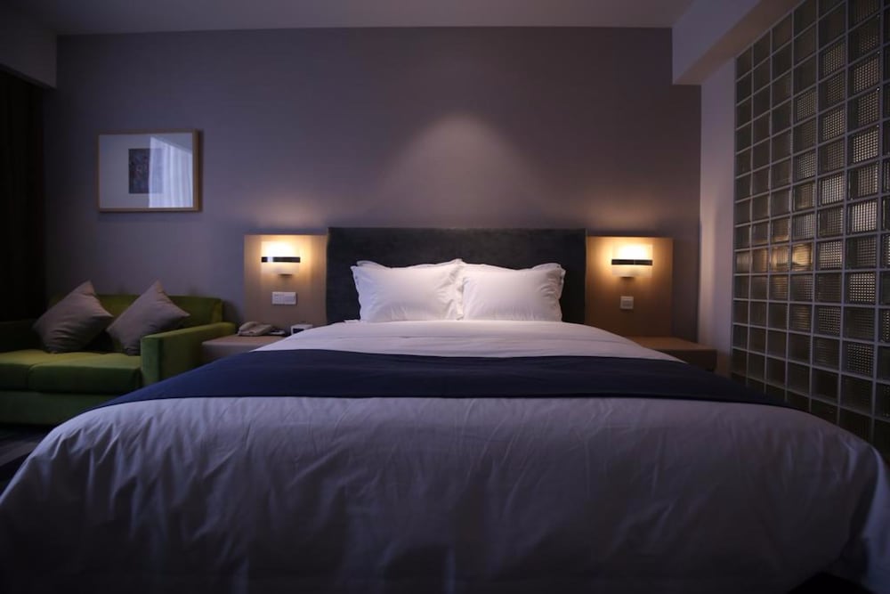 Фото Holiday Inn Express Jinan High-Tech Zone, an Ihg Hotel