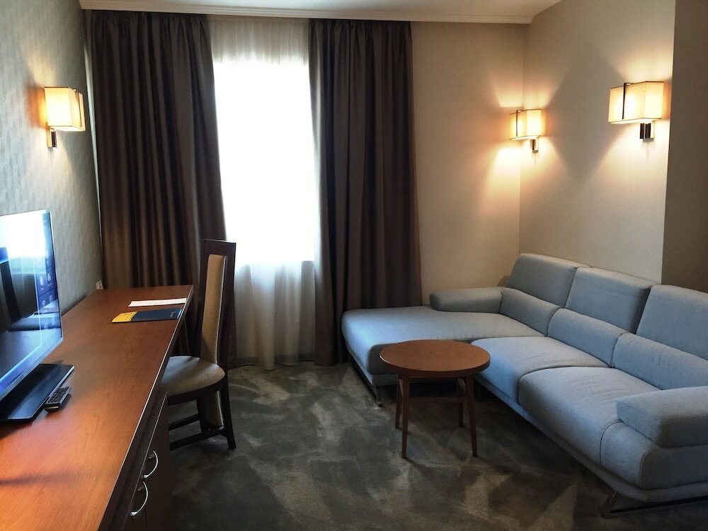 Фото Golden Tulip Varna