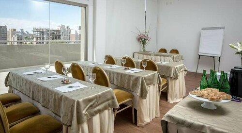 Гостиница Hotel Del Comahue в Неукене