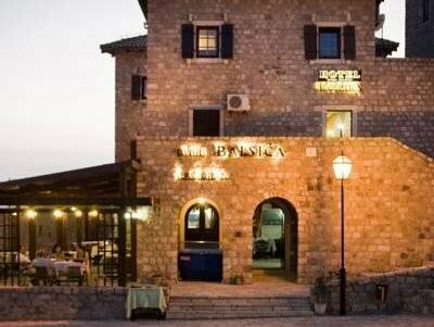 Гостиница Hotel Kulla e Balshajve в Общине Улцинь