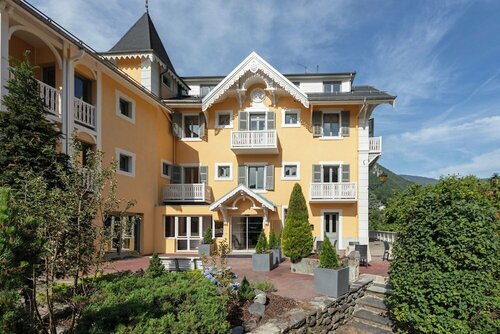 Гостиница Le Belvédère в Брид-ле-Бене