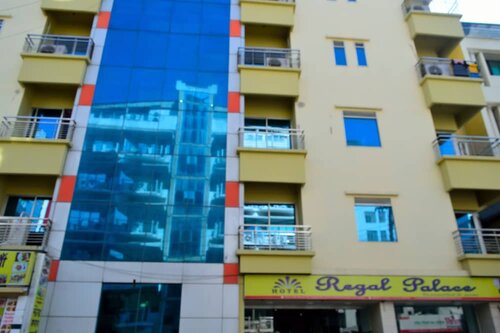 Гостиница Hotel Regal Palace в Кокс-Базаре