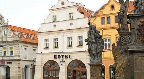 Гостиница Hotel U Hada в Жатеце