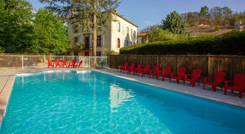 Гостиница Domaine des Lilas в Иссуаре