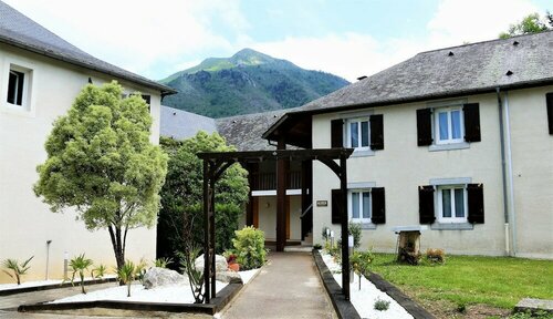 Гостиница Auberge De La Vallee Dossau в Пау