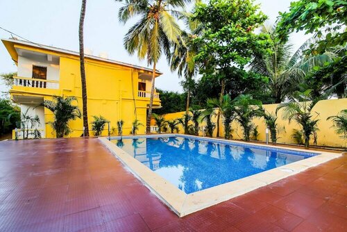 Hibis Hotels and Resorts