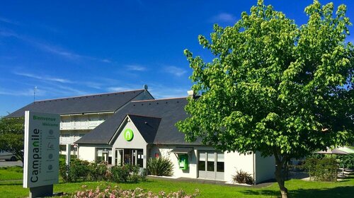 Гостиница Hotel Campanile Angers Ouest - Beaucouzé в Сомюре