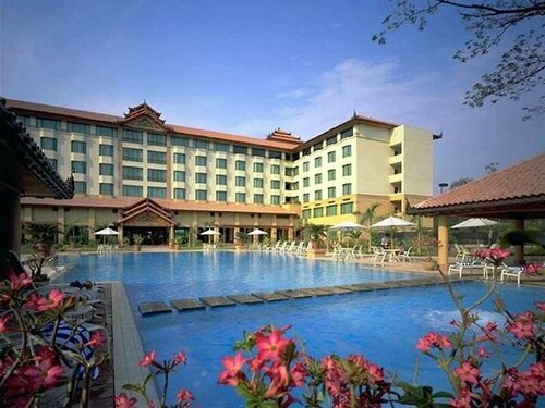 Гостиница Отель Hilton Mandalay в Мандалае