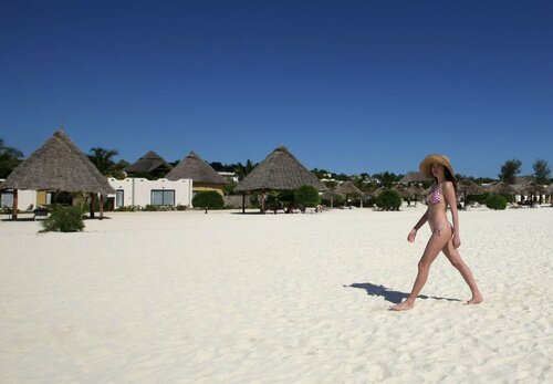 Гостиница Gold Zanzibar Beach House and SPA на Кендве