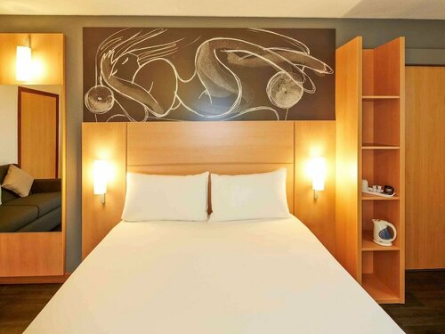 Гостиница Ibis Reading Centre в Рединге
