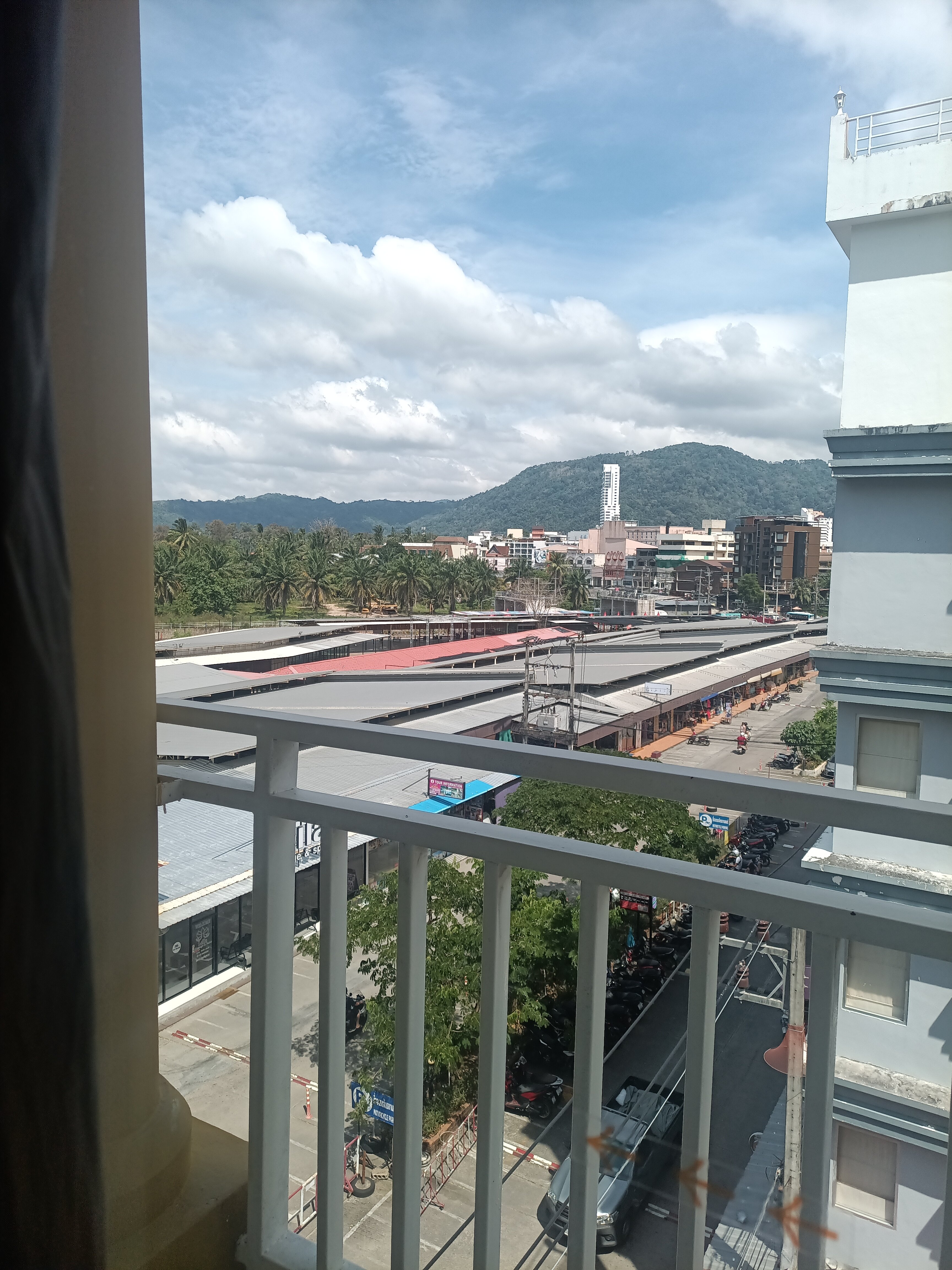 Фото Ashlee Plaza Patong Hotel & Spa