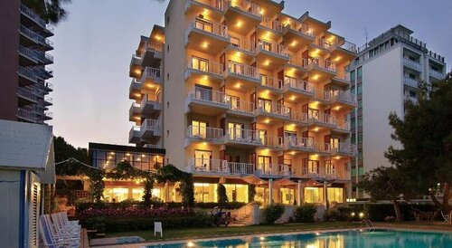 Гостиница Hotel Atlantic в Линьяно-Саббьядоро