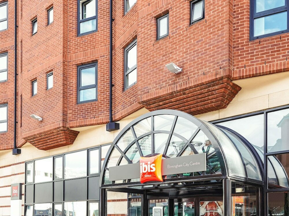 Фото Ibis Birmingham New Street Station Hotel
