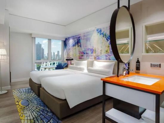 Фото Ibis Styles Manila Araneta City