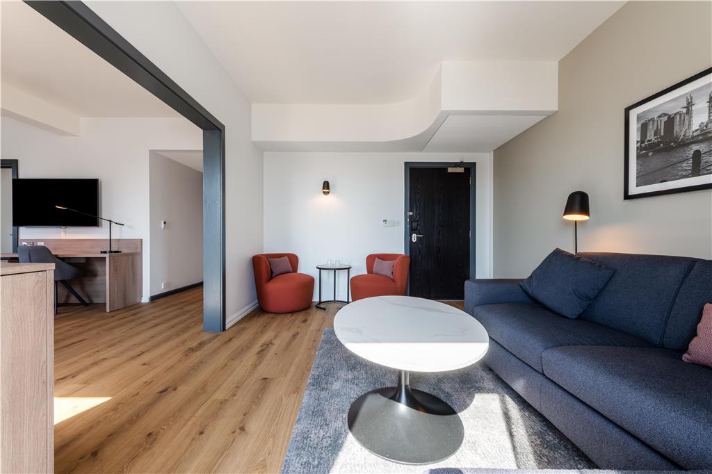 Фото Radisson Hotel Manchester City Centre, A Verified Net Zero Hotel