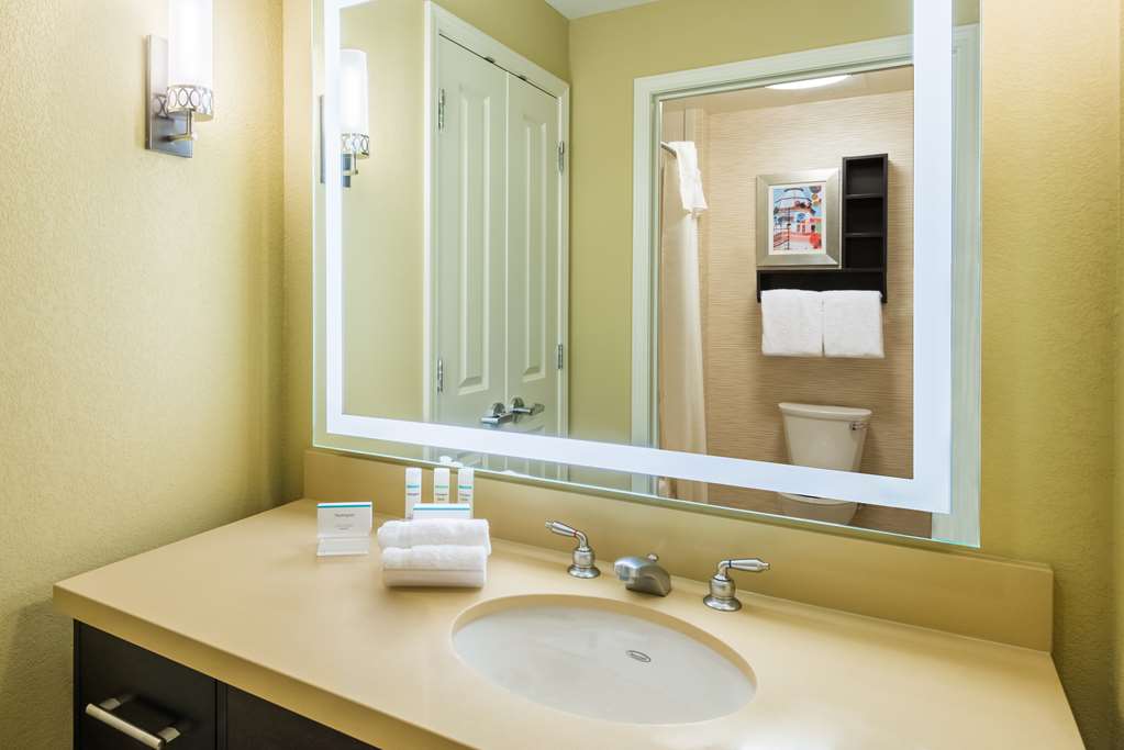 Фото Homewood Suites by Hilton Little Rock Downtown