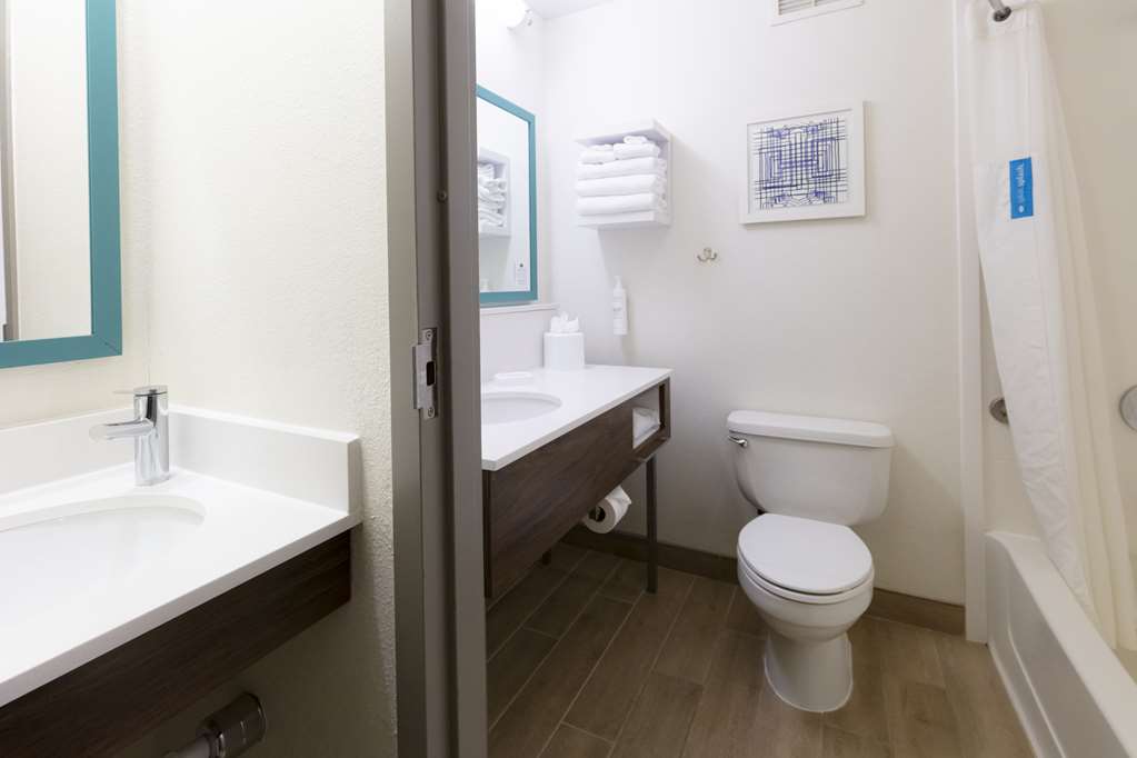 Фото Hampton Inn Scranton at Montage Mountain