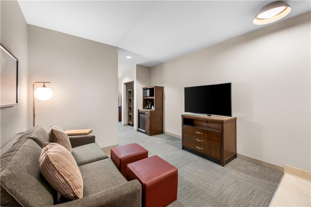 Фото Hilton Garden Inn Overland Park