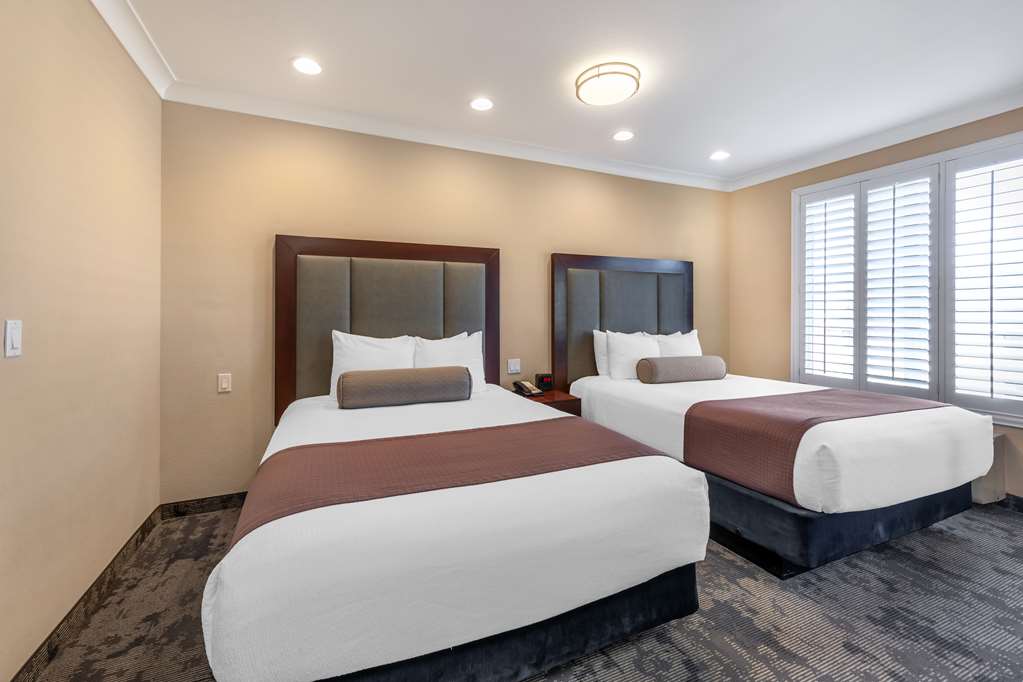 Фото Best Western Plus Avita Suites