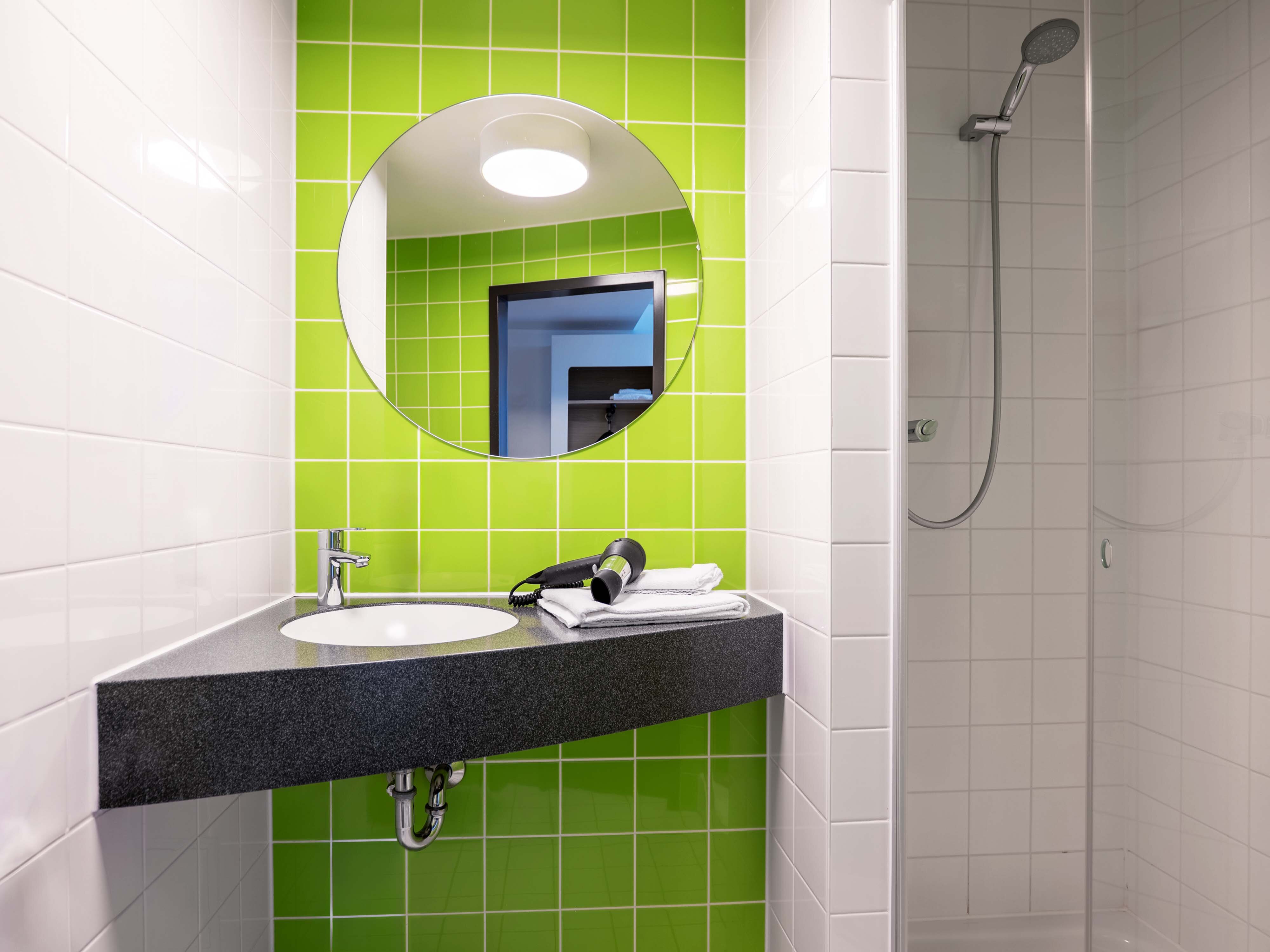 Фото B&b Hotel Karlsruhe