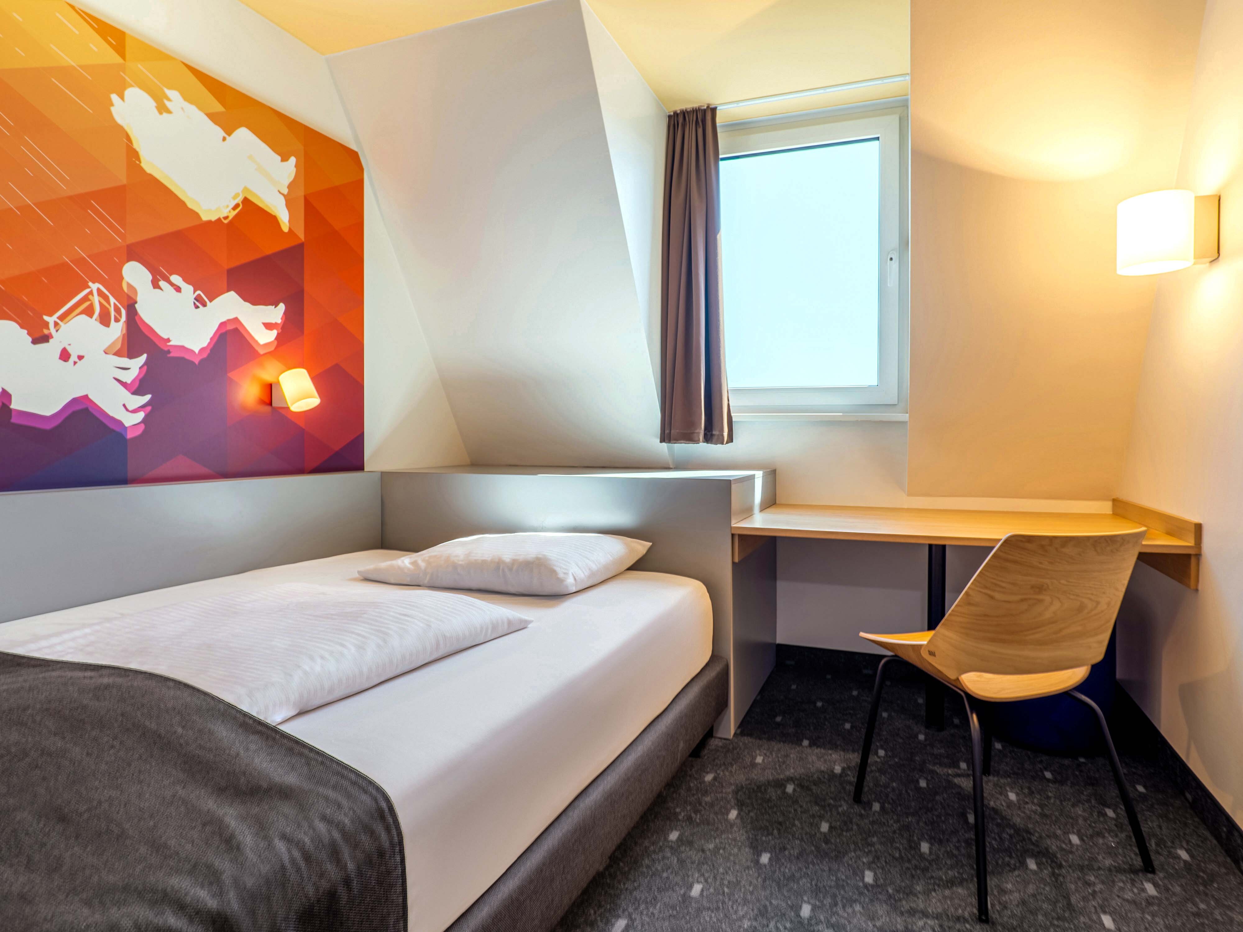 Фото B&b Hotel Stuttgart Bad Cannstatt