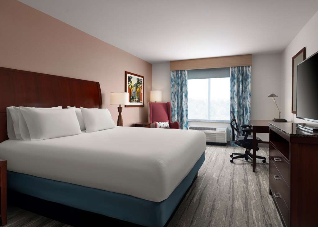 Фото Hilton Garden Inn Ann Arbor