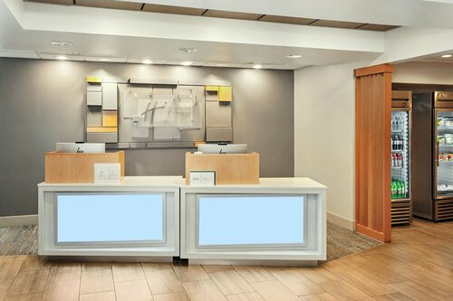 Гостиница Holiday Inn Express Hotel & Suites Urbana-Champaign, an Ihg Hotel в Шампейне