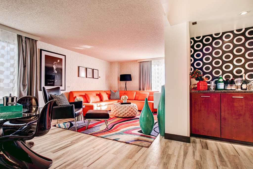 Фото The Curtis Denver - a DoubleTree by Hilton Hotel