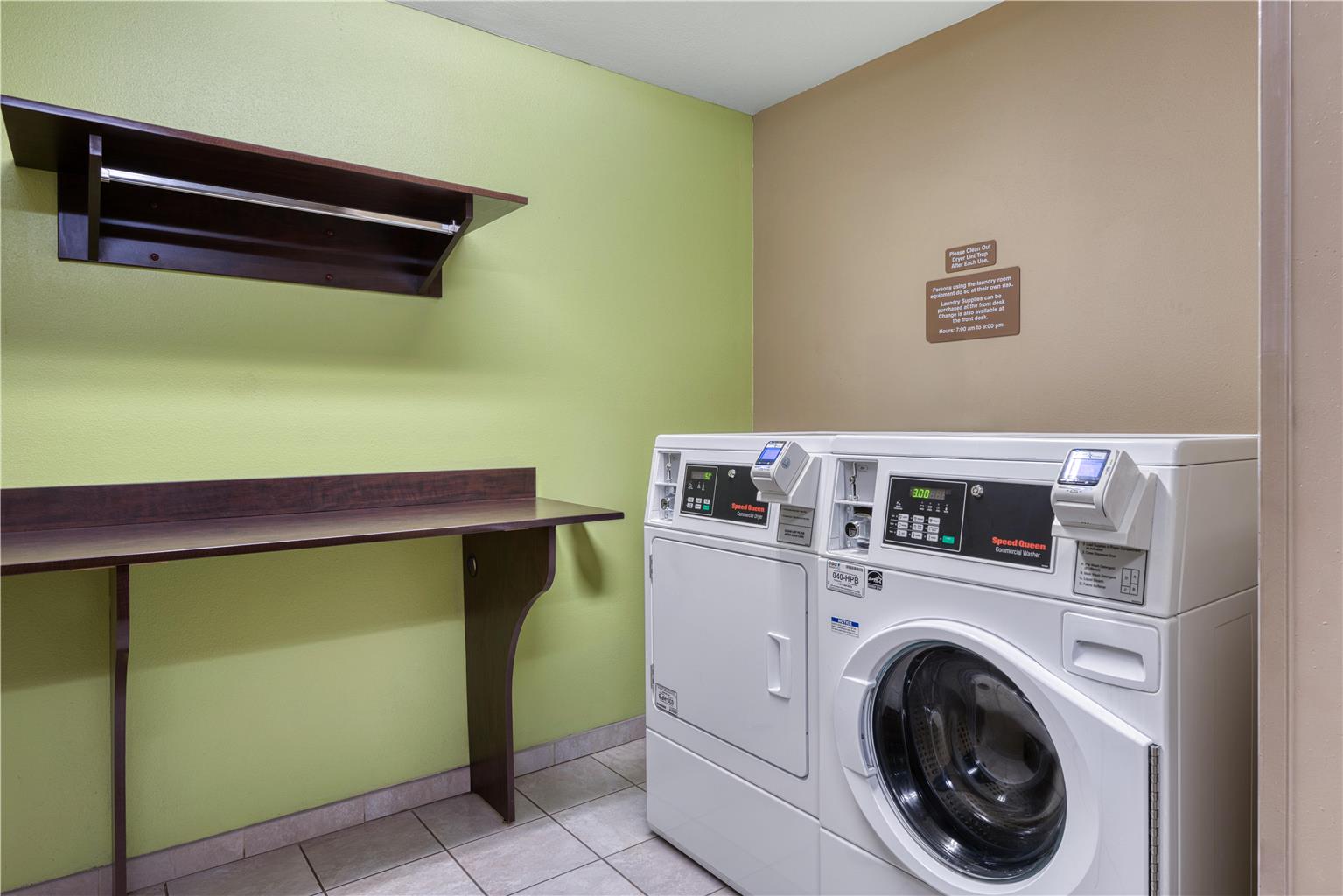 Фото SureStay Plus Hotel by Best Western Buckhannon