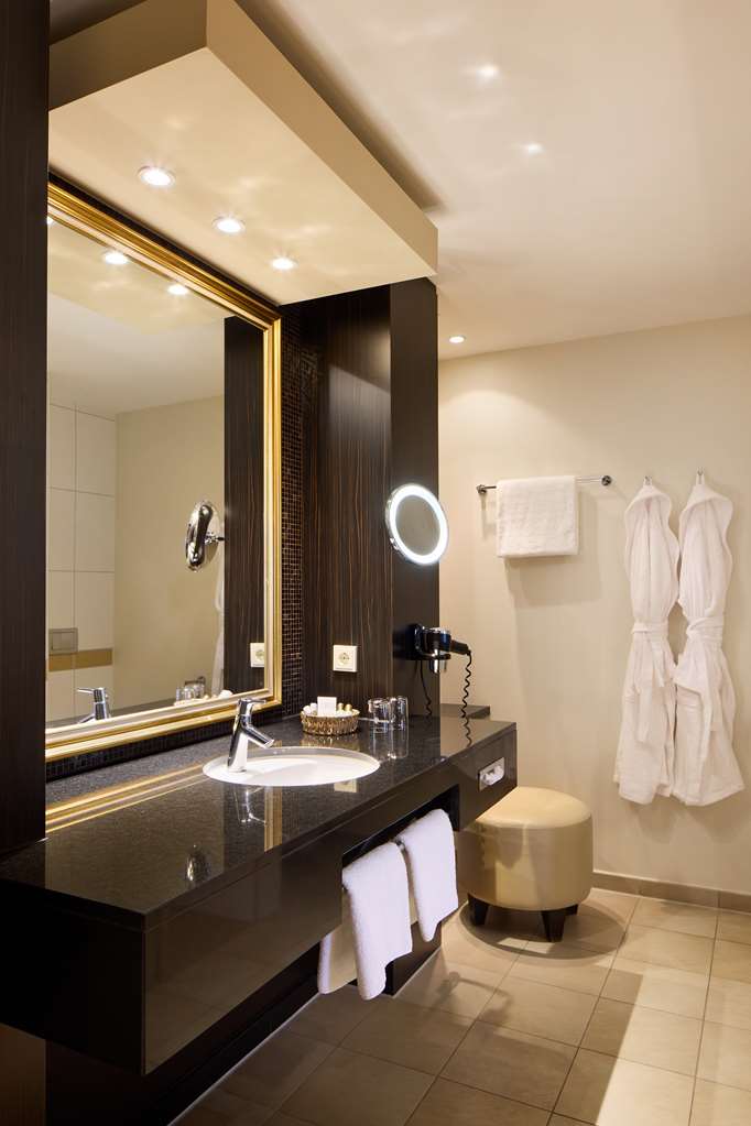 Фото Best Western Plus Arosa Hotel