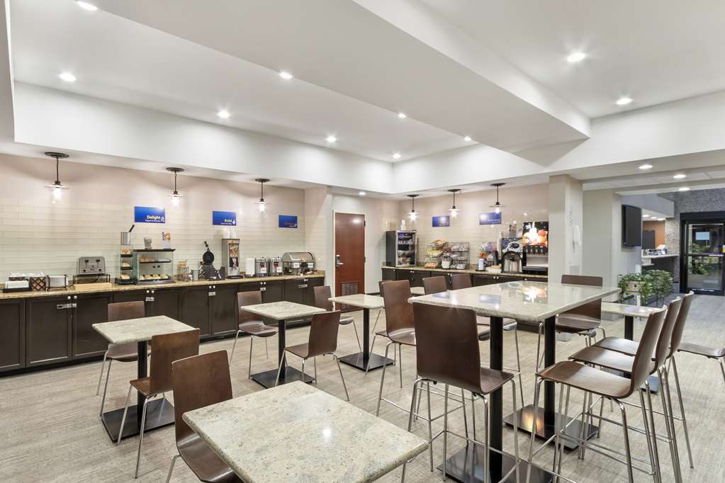 Фото Best Western Magnolia Inn and Suites