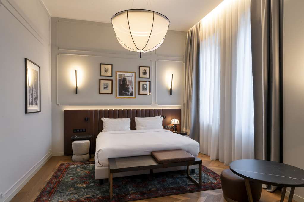 Фото Palazzo Touring Club Milan, A Radisson Collection Hotel