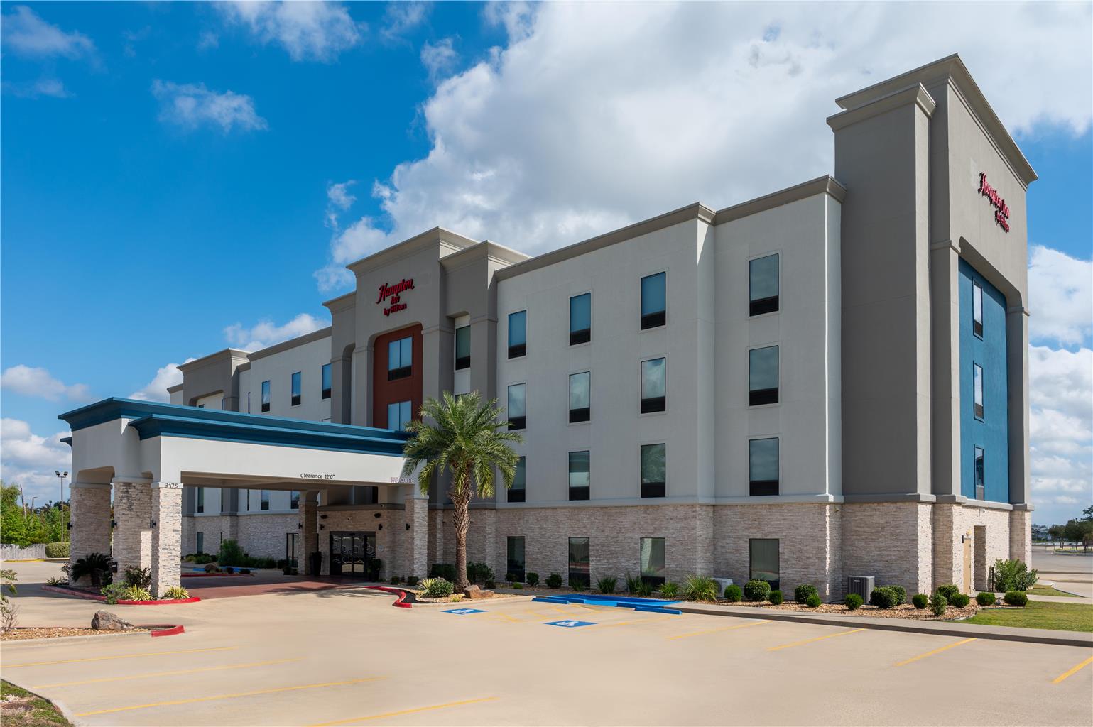 Фото Hampton Inn Lake Charles