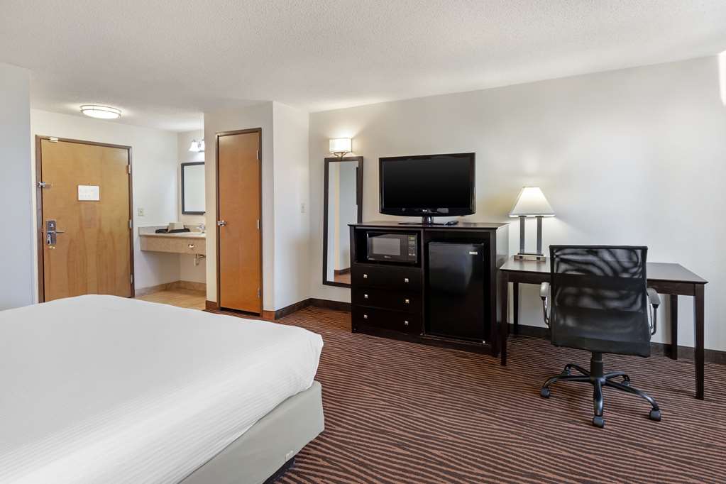 Фото Best Western Des Plaines Inn