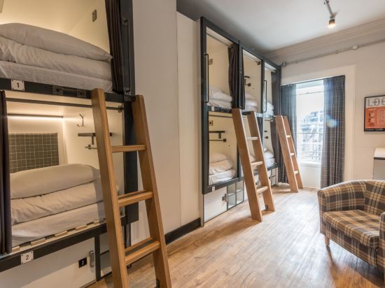 Фото CoDE Pod – The CoURT - Edinburgh