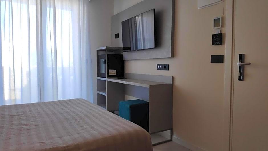 Фото Hotel Ascot