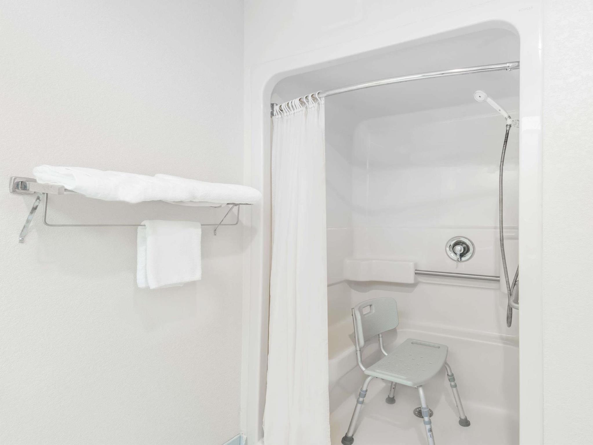 Фото Wingate by Wyndham Somerset