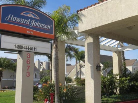 Фото Howard Johnson by Wyndham Torrance