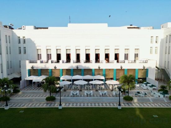 Фото The Imperial