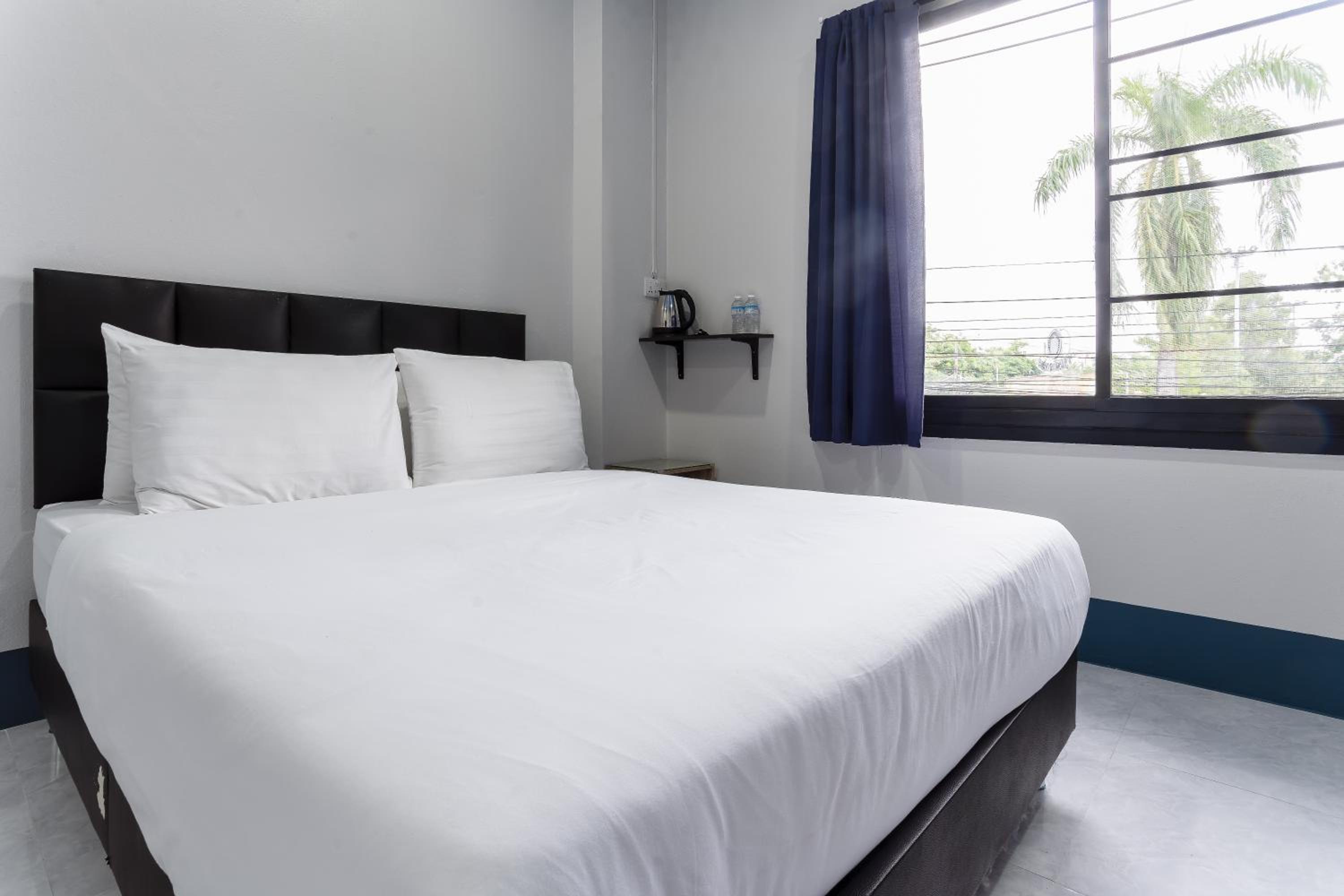 Фото Udomsuk Hotel