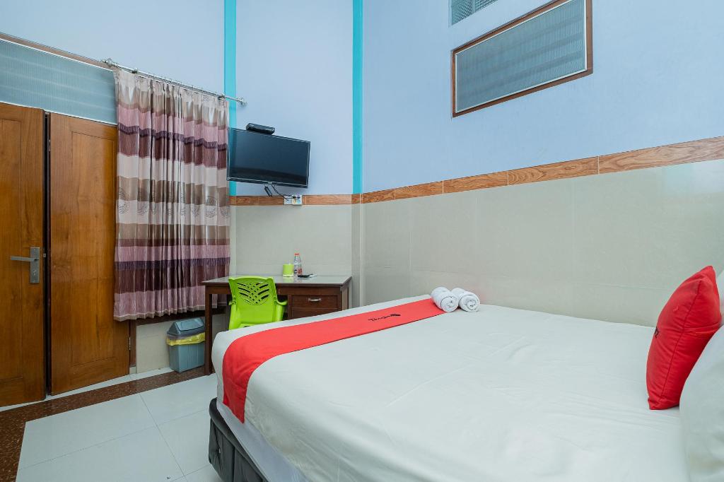 Фото RedDoorz Syariah near Alun Alun Bojonegoro