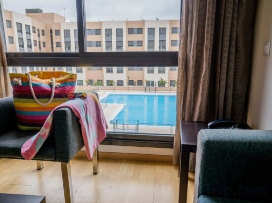 Фото Compostela Suites Madrid