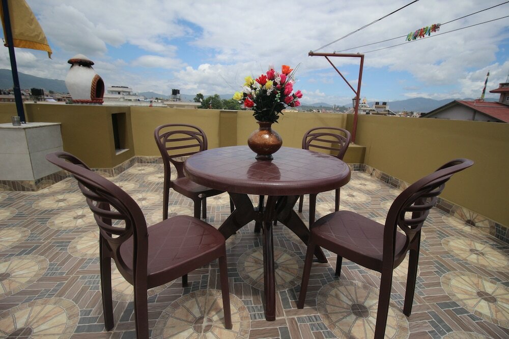 Фото отеля 3