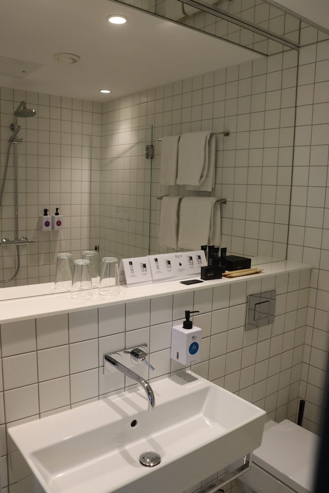Фото Quality Hotel Globe