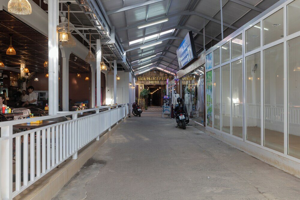 Фото Kata Palace Phuket
