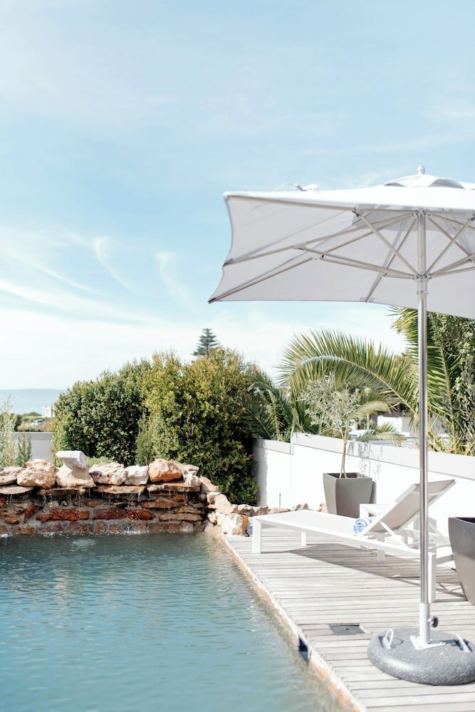 Фото Whale Away Guest House