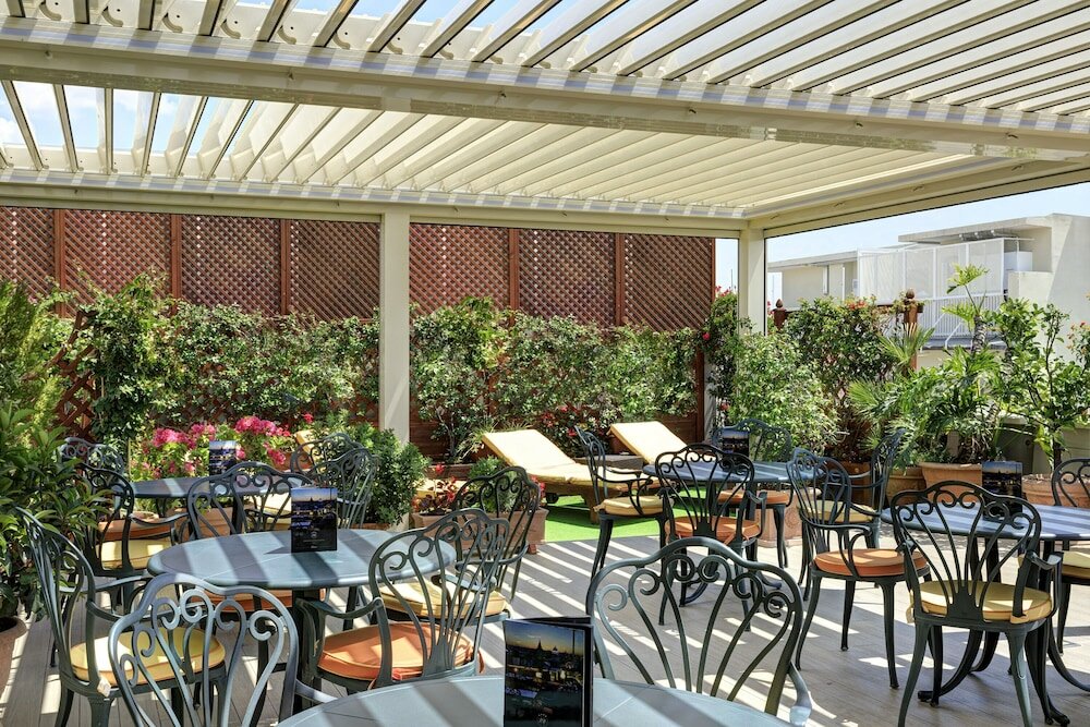 Фото Marcella Royal Hotel - Rooftop Garden