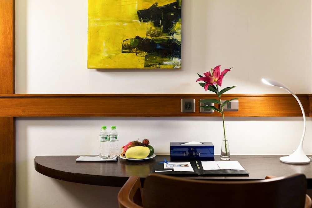 Фото Hai Bay Hotel
