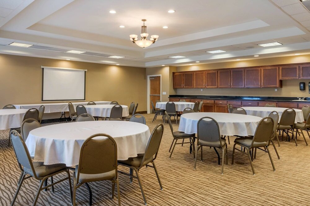 Фото Comfort Suites Barstow near I-15